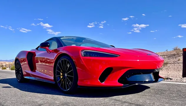 2023 McLaren GT