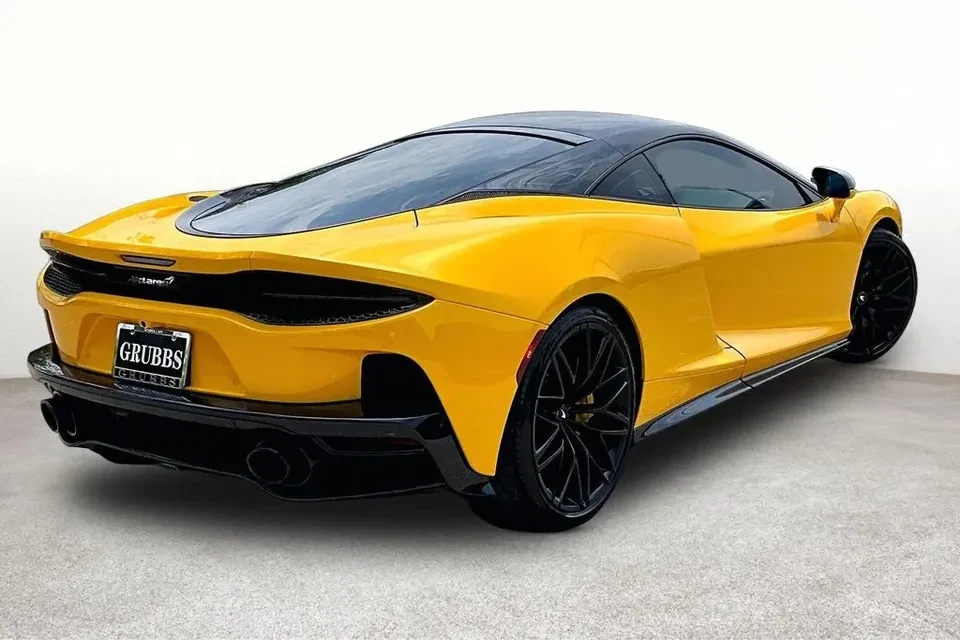 2023 McLaren GT - Image 2 of 7