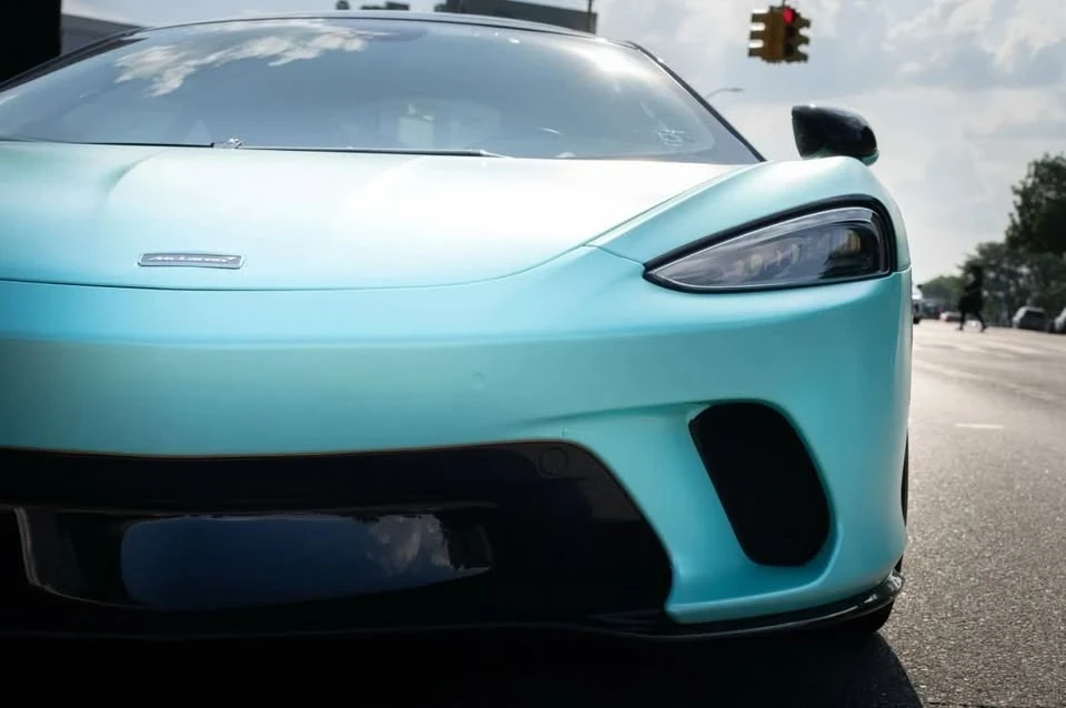 2023 McLaren GT - Image 4 of 14