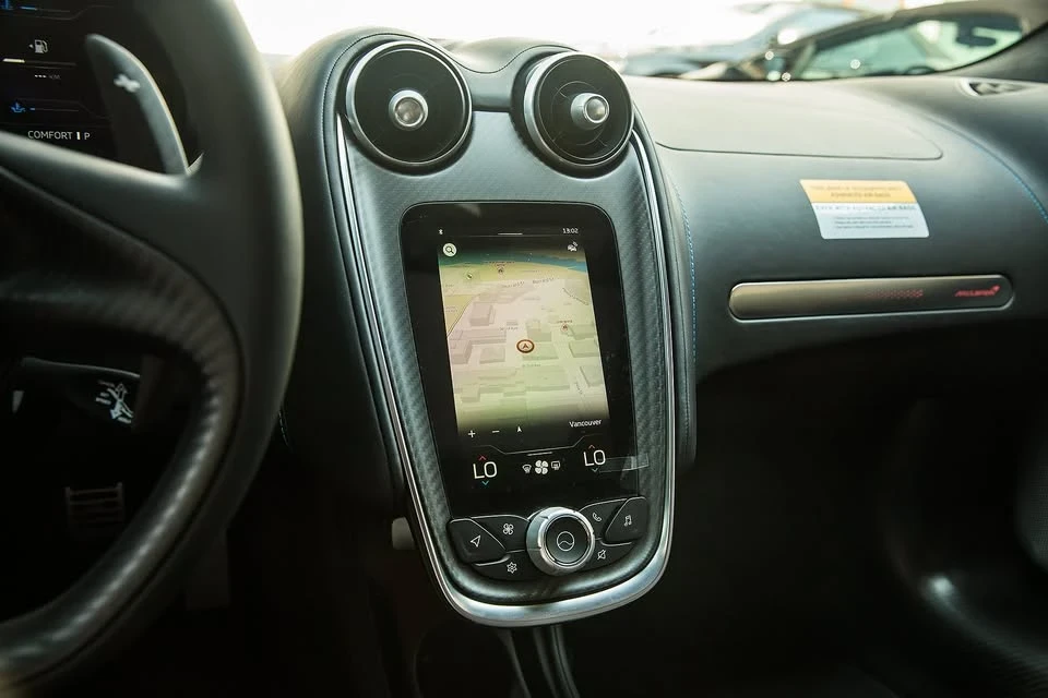 2023 McLaren GT - Image 16 of 20