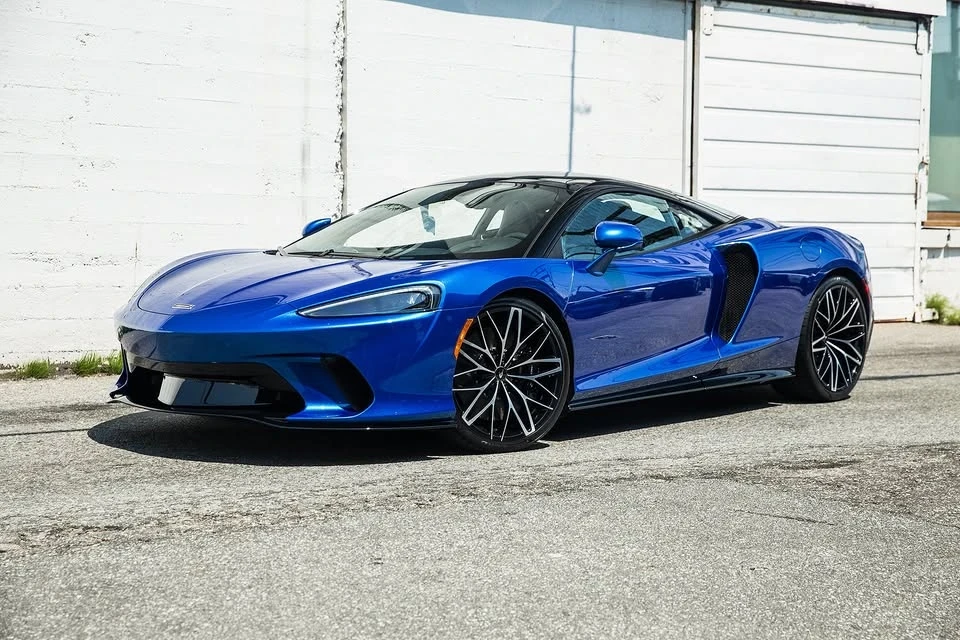 2023 McLaren GT - Image 2 of 20