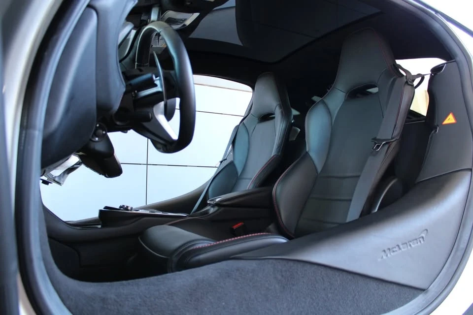 2023 McLaren GT - Image 18 of 20