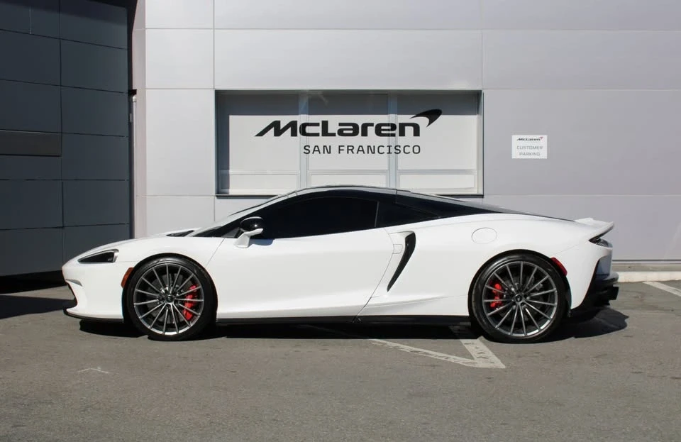 2023 McLaren GT - Image 15 of 20