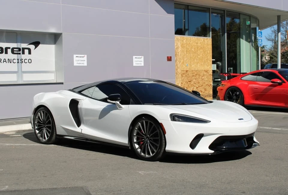 2023 McLaren GT - Image 8 of 20