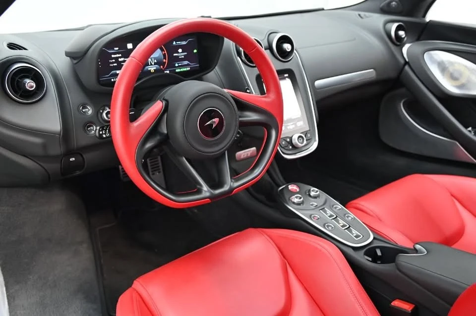 2023 McLaren GT - Image 12 of 18