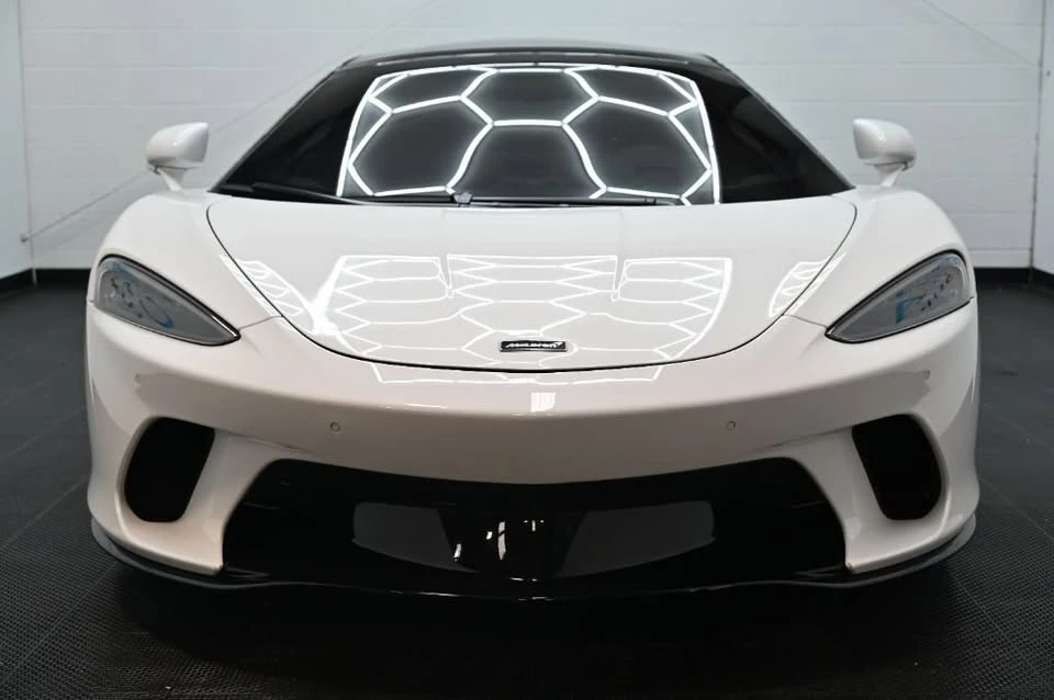 2023 McLaren GT - Image 3 of 18