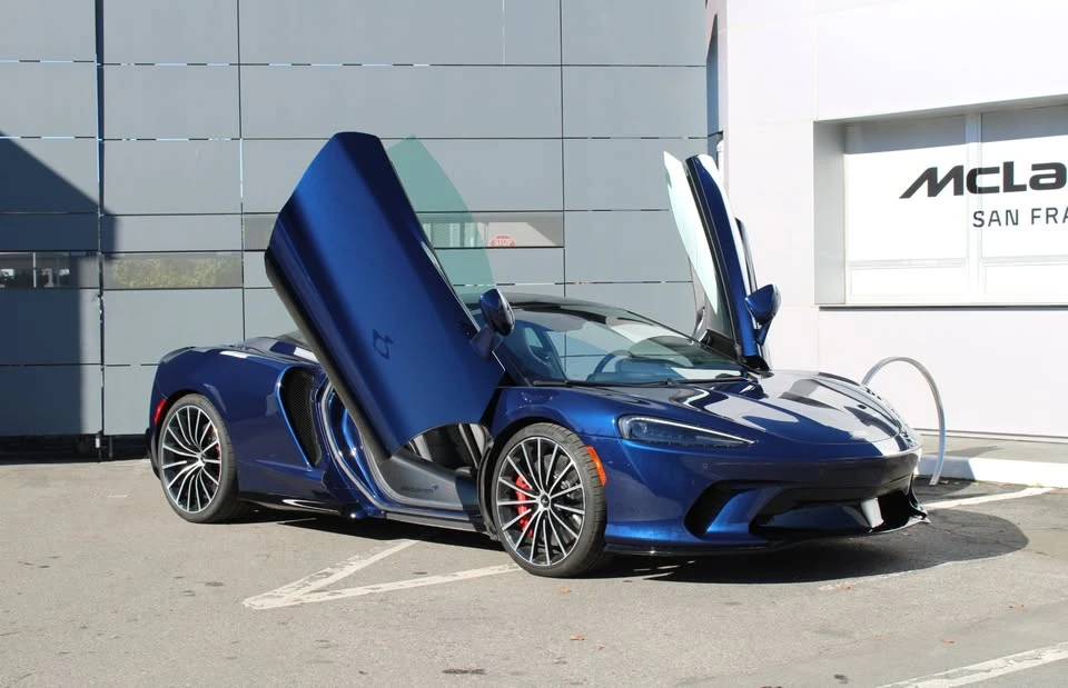 2023 McLaren GT - Image 15 of 20
