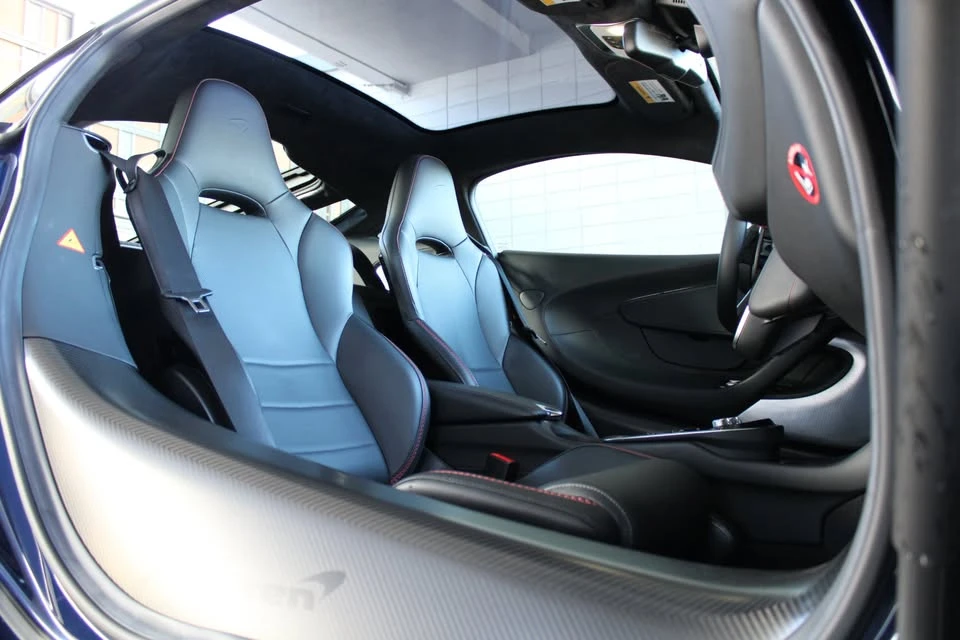 2023 McLaren GT - Image 11 of 20