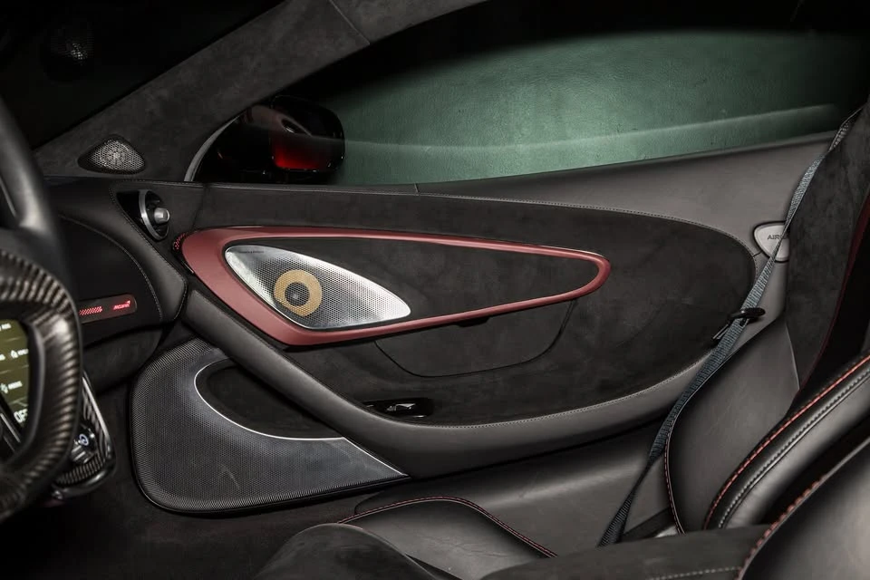 2023 McLaren GT - Image 15 of 20