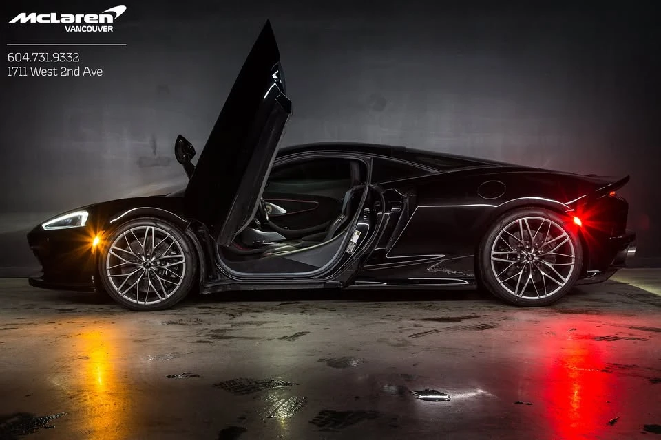 2023 McLaren GT - Image 2 of 20