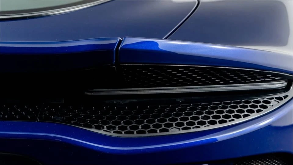 2023 McLaren GT - Image 10 of 15