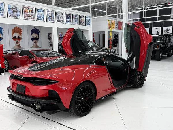 2023 McLaren GT - Image 3 of 5