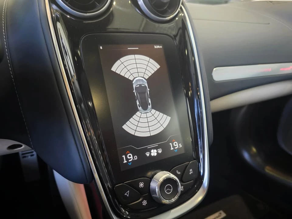 2023 McLaren GT - Image 15 of 20