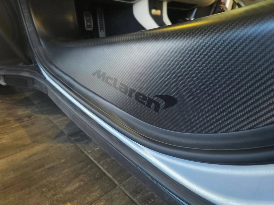 2023 McLaren GT - Image 12 of 20