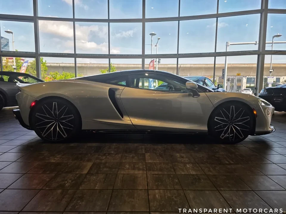 2023 McLaren GT - Image 12 of 14