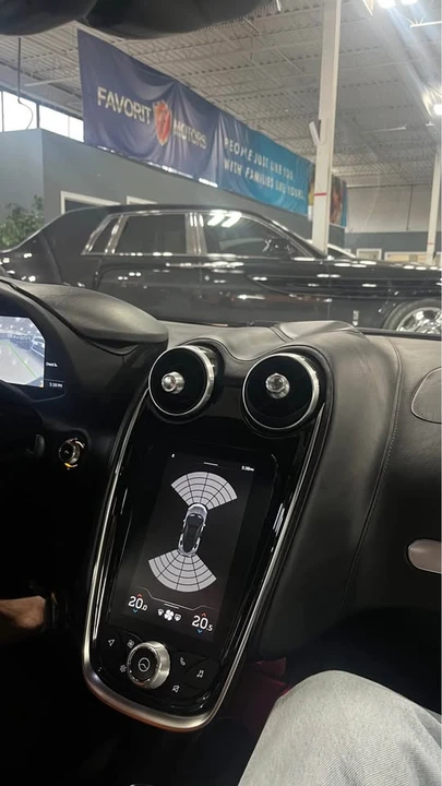 2023 McLaren GT - Image 12 of 15