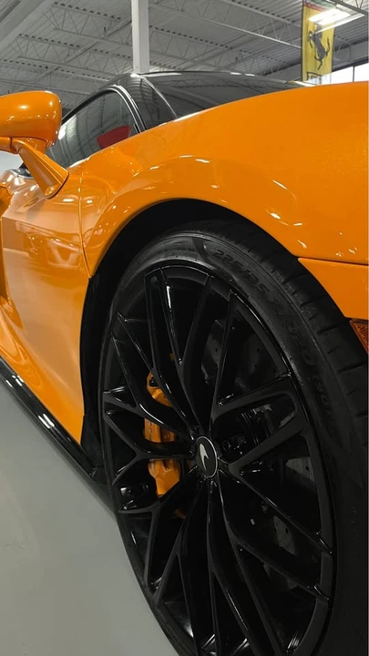2023 McLaren GT - Image 4 of 15