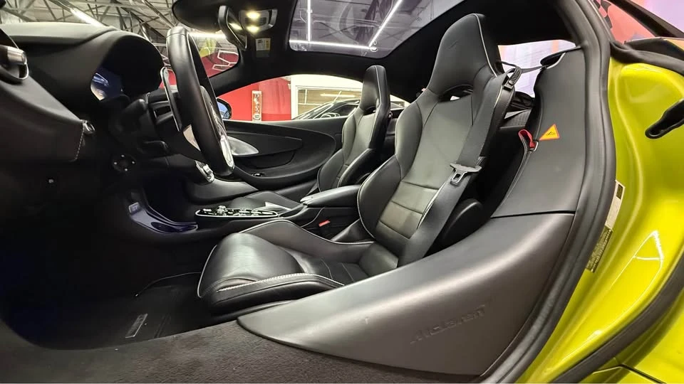 2023 McLaren GT - Image 4 of 10