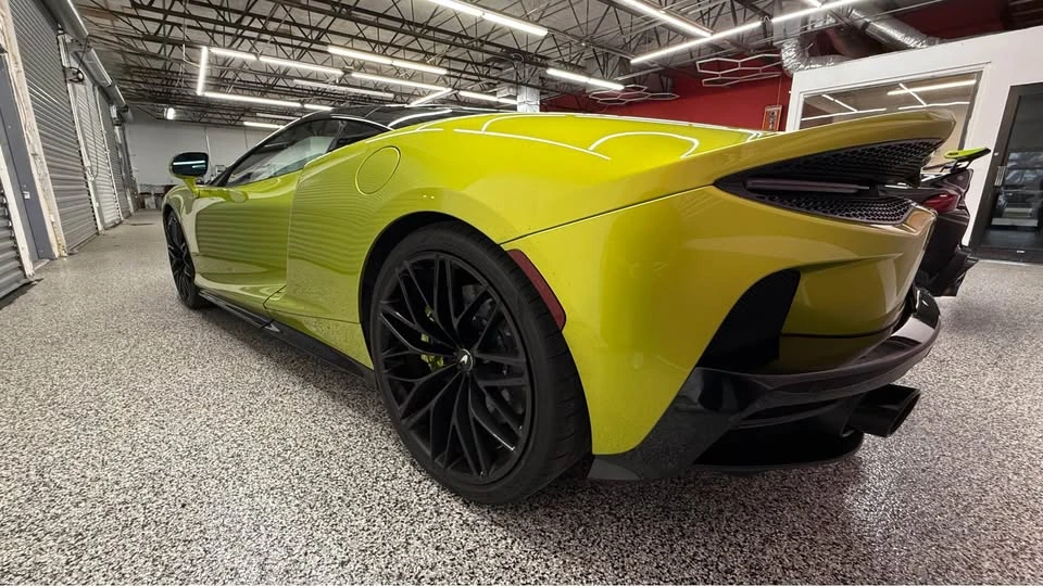2023 McLaren GT - Image 10 of 10