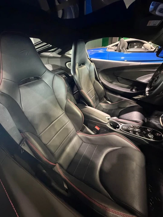 2023 McLaren GT - Image 4 of 5
