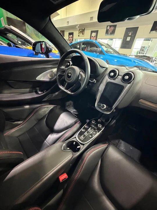 2023 McLaren GT - Image 5 of 5