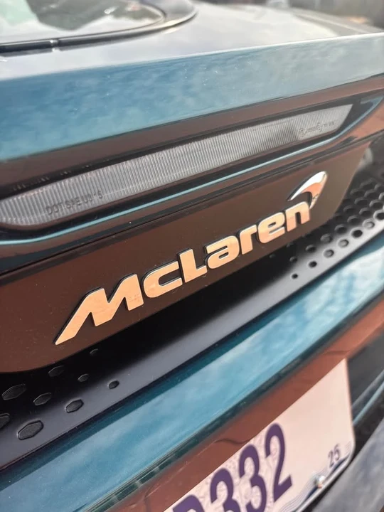 2023 McLaren GT - Image 14 of 15