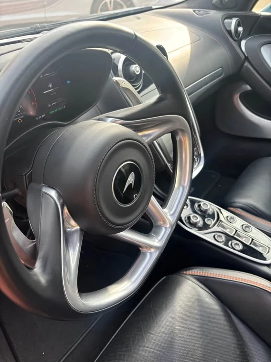 2023 McLaren GT - Image 7 of 15