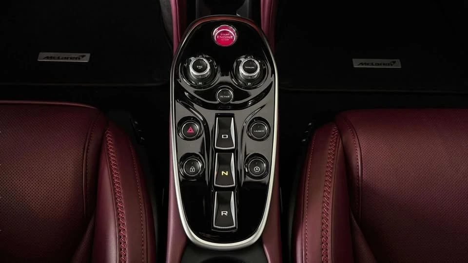 2023 McLaren GT - Image 12 of 13