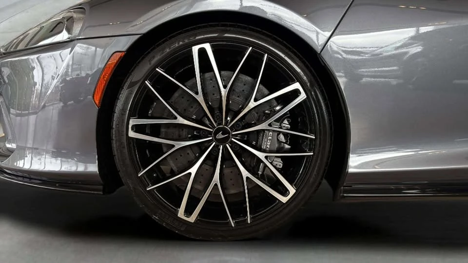 2023 McLaren GT - Image 8 of 13