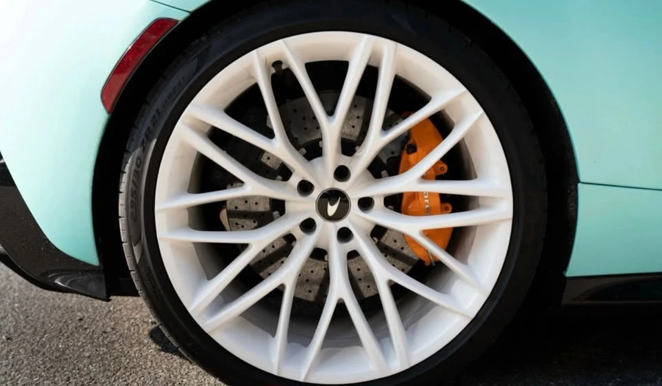 2023 McLaren GT - Image 10 of 17