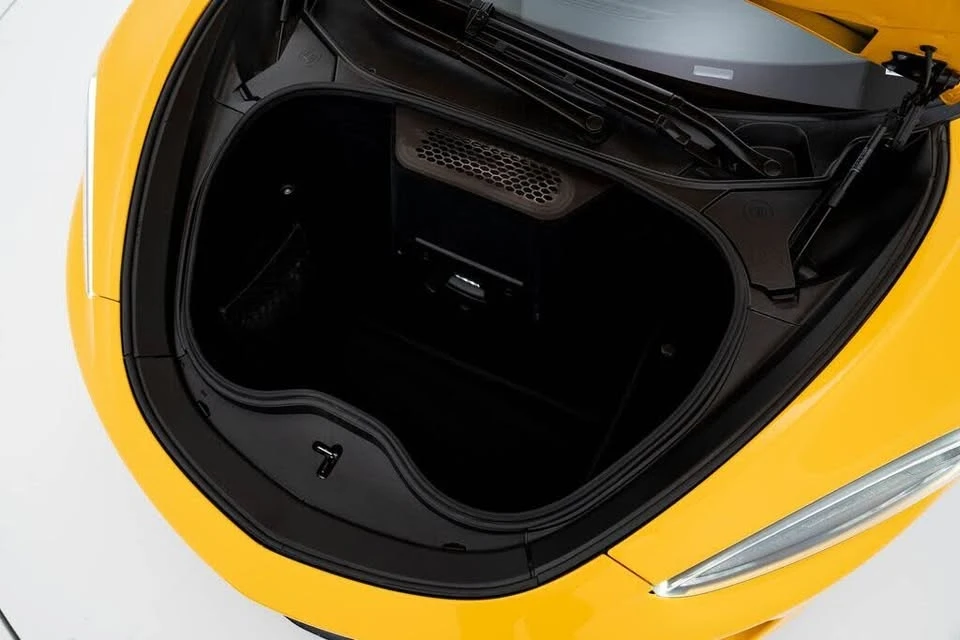 2023 McLaren GT - Image 18 of 20