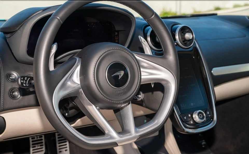 2023 McLaren GT - Image 16 of 20