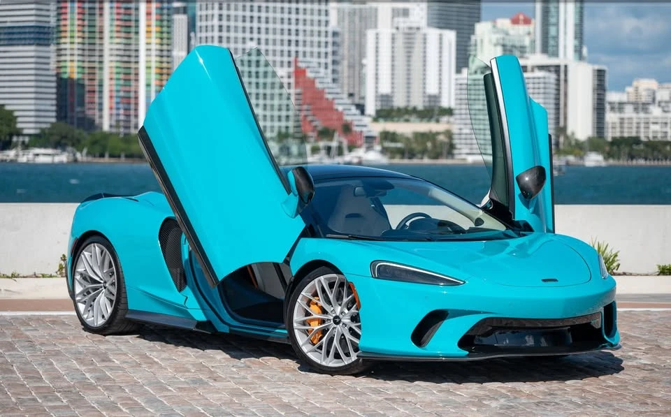 2023 McLaren GT - Image 5 of 20
