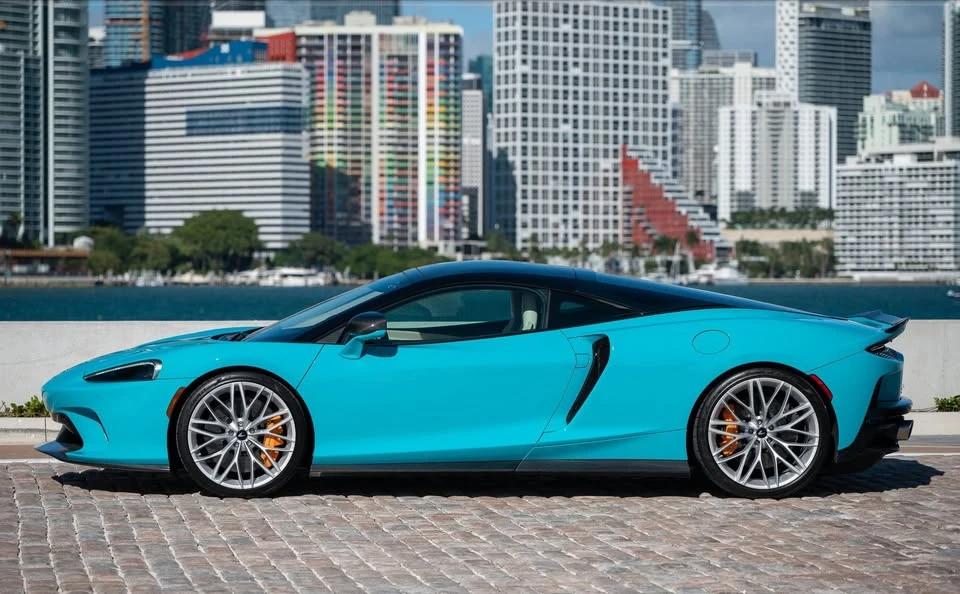 2023 McLaren GT - Image 7 of 20