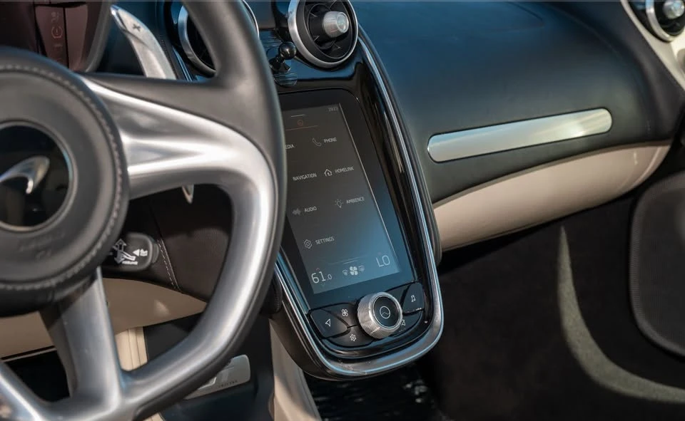 2023 McLaren GT - Image 17 of 20