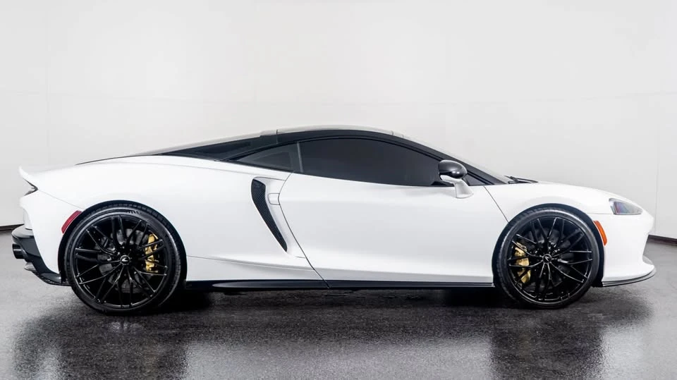 2023 McLaren GT - Image 5 of 14