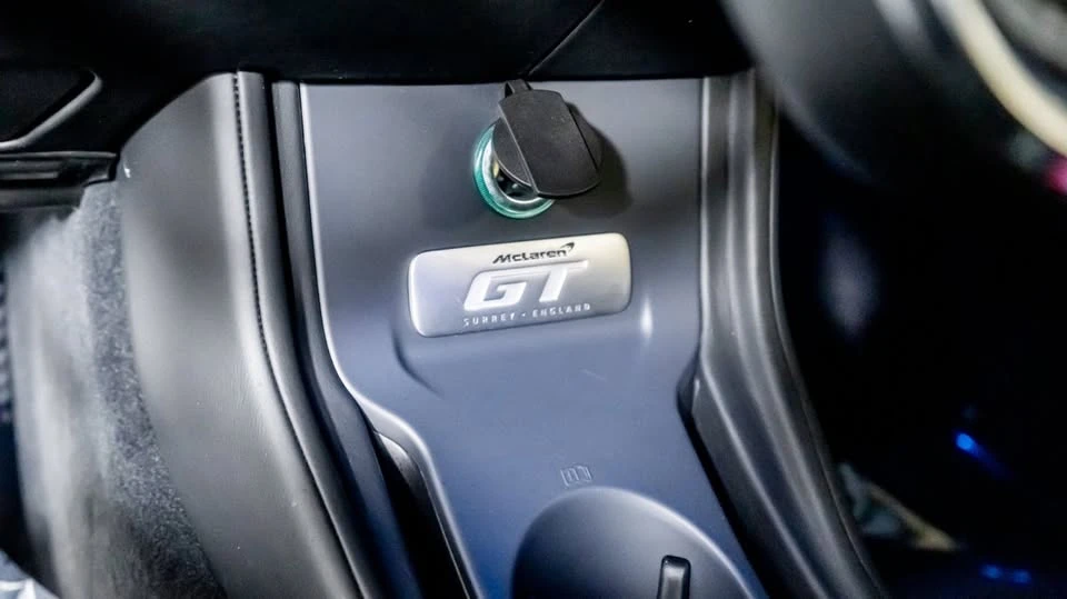 2023 McLaren GT - Image 2 of 14