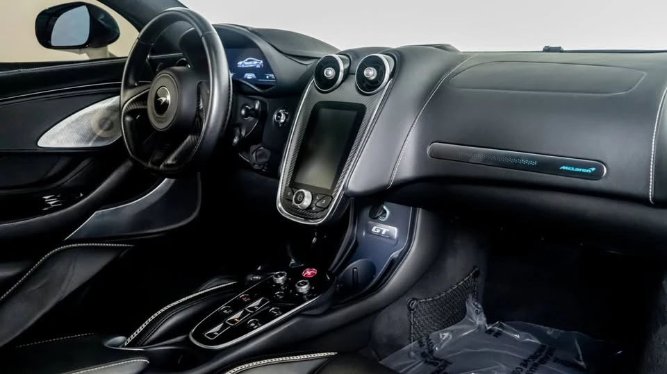2023 McLaren GT - Image 3 of 14