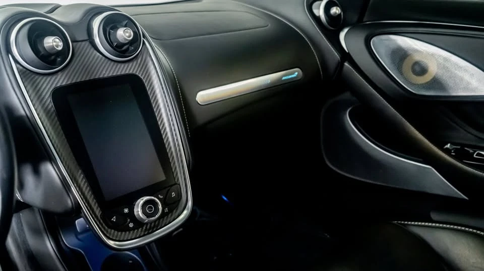 2023 McLaren GT - Image 12 of 14