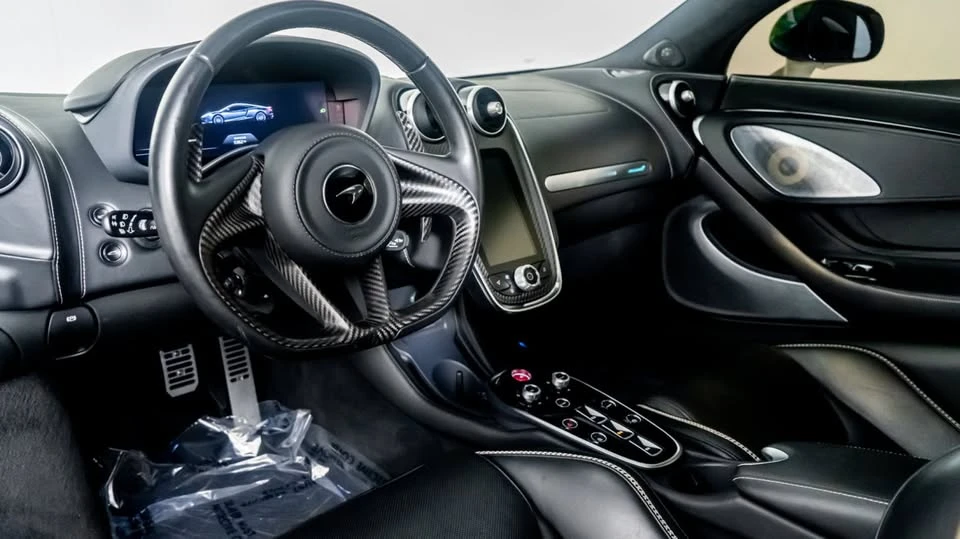 2023 McLaren GT - Image 7 of 14