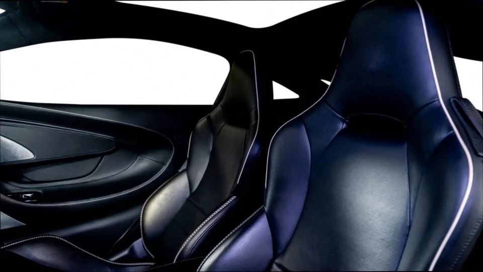 2023 McLaren GT - Image 3 of 17
