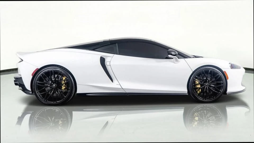 2023 McLaren GT - Image 5 of 17