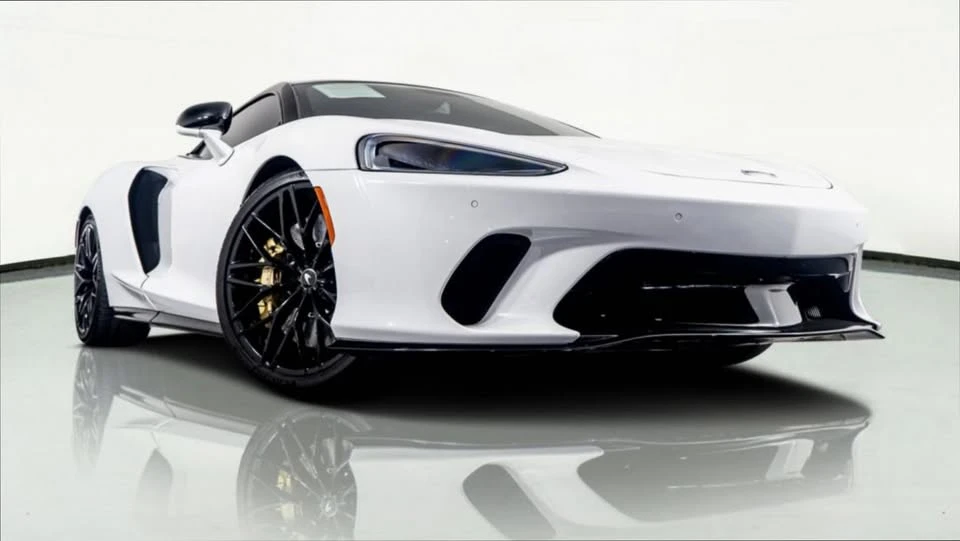 2023 McLaren GT - Image 3 of 17