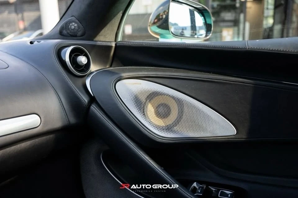 2023 McLaren GT - Image 15 of 18