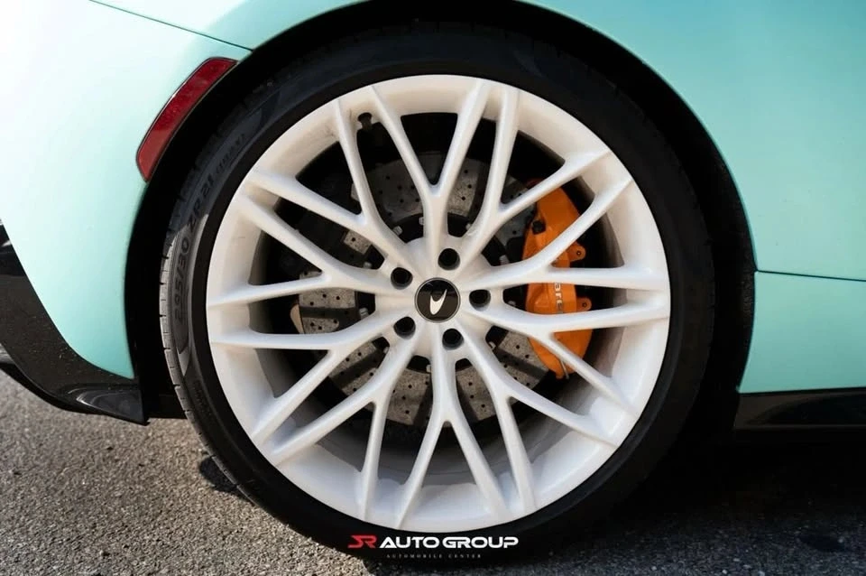 2023 McLaren GT - Image 8 of 18