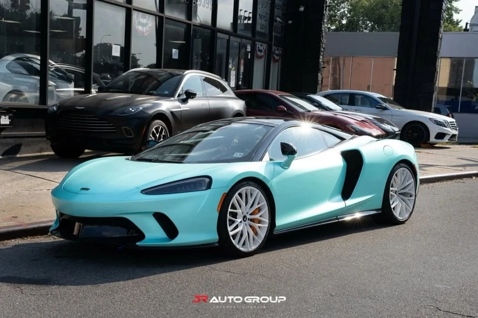 2023 McLaren GT - Image 3 of 18