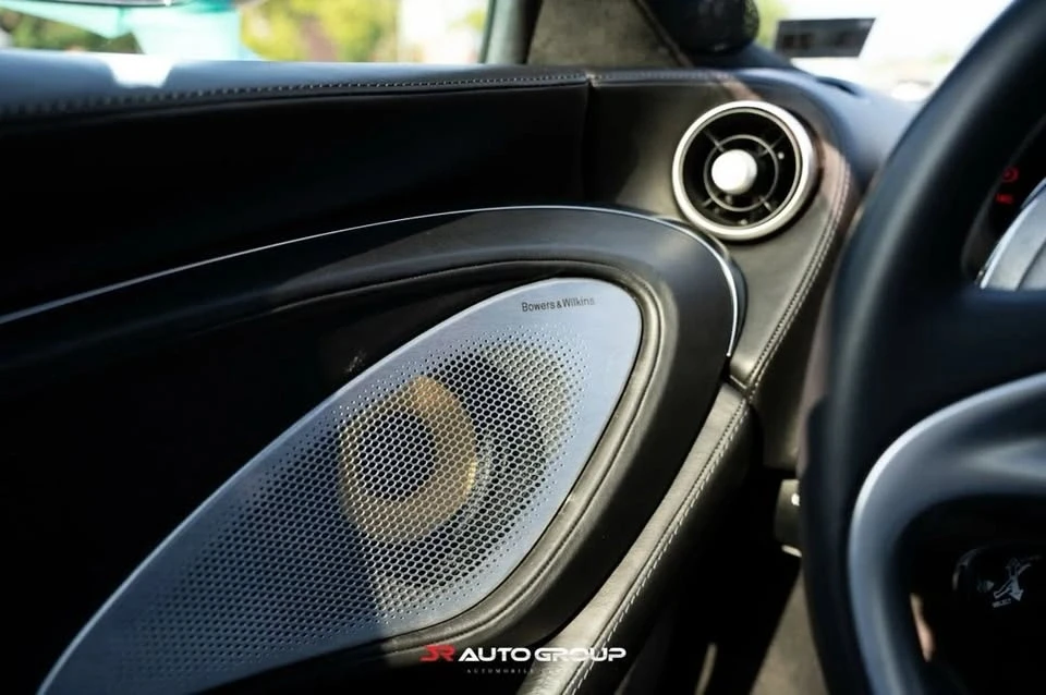 2023 McLaren GT - Image 16 of 18