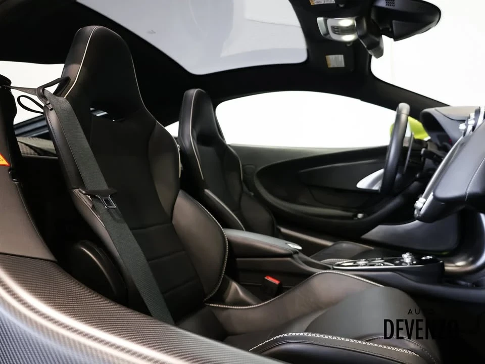 2023 McLaren GT - Image 12 of 18