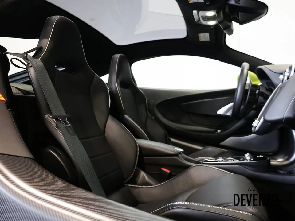 2023 McLaren GT - Image 12 of 18