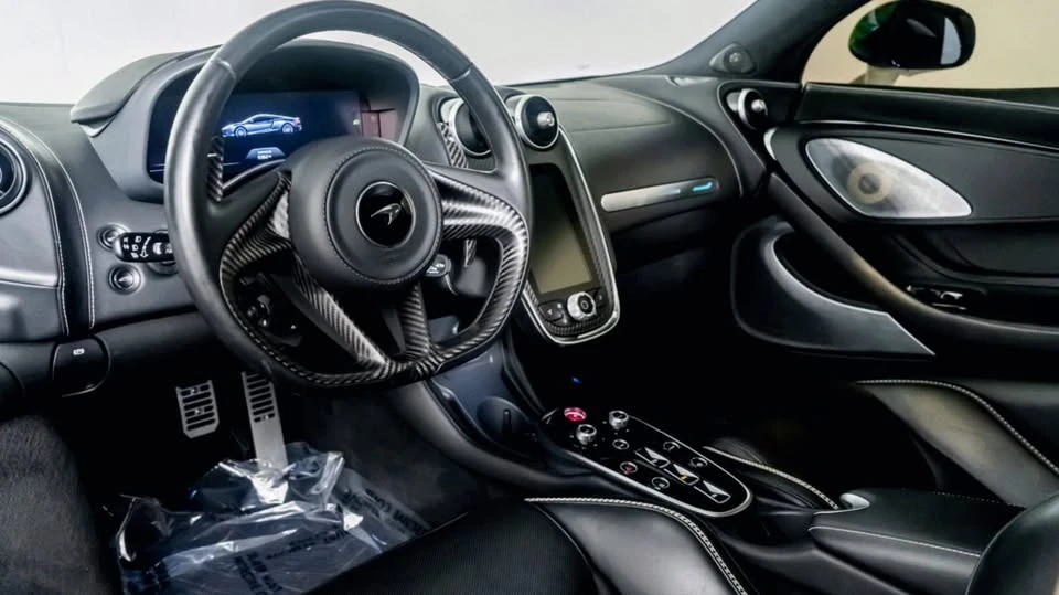 2023 McLaren GT - Image 5 of 13
